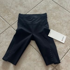 ‼️NWT LULULULEMON SENSEKNIT RUNNING HR SHORT 10”‼️
